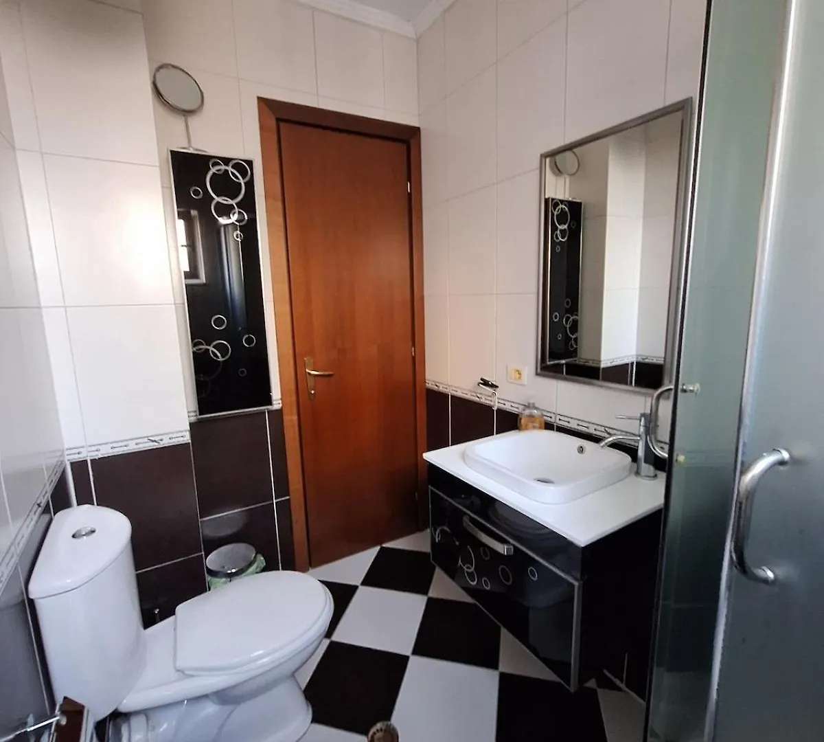 Stylish 1-Bedroom Apartment Tirana Albania